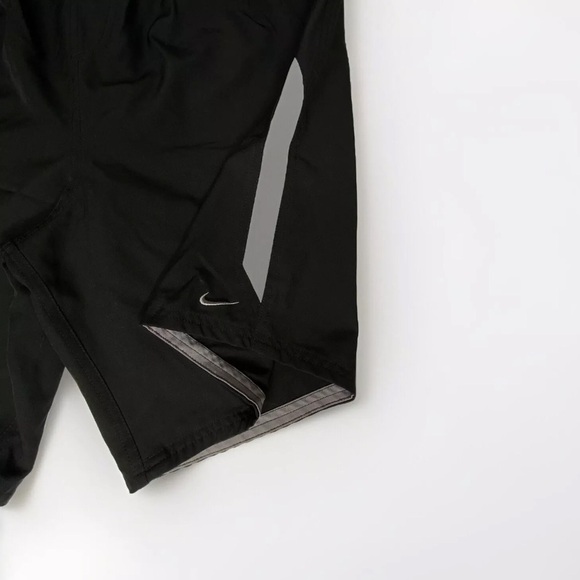 Nike Shorts Black Grey Swim Trunks Lined Pocket Swoosh Swimsuit - Picture 2 of 8